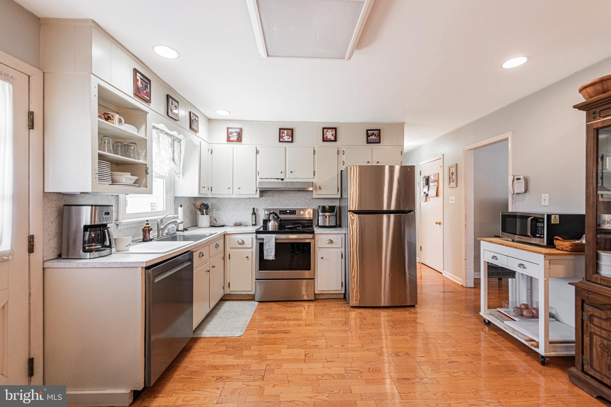 1019 HARES HILL ROAD