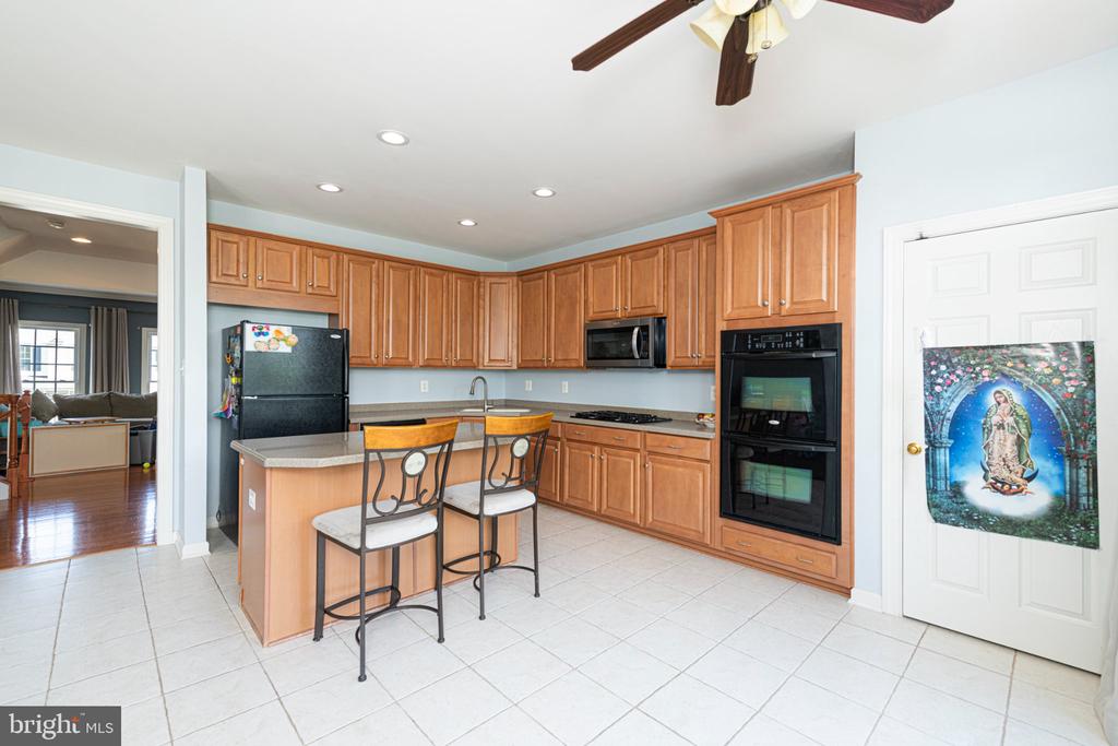 71 N SAVANNA DRIVE