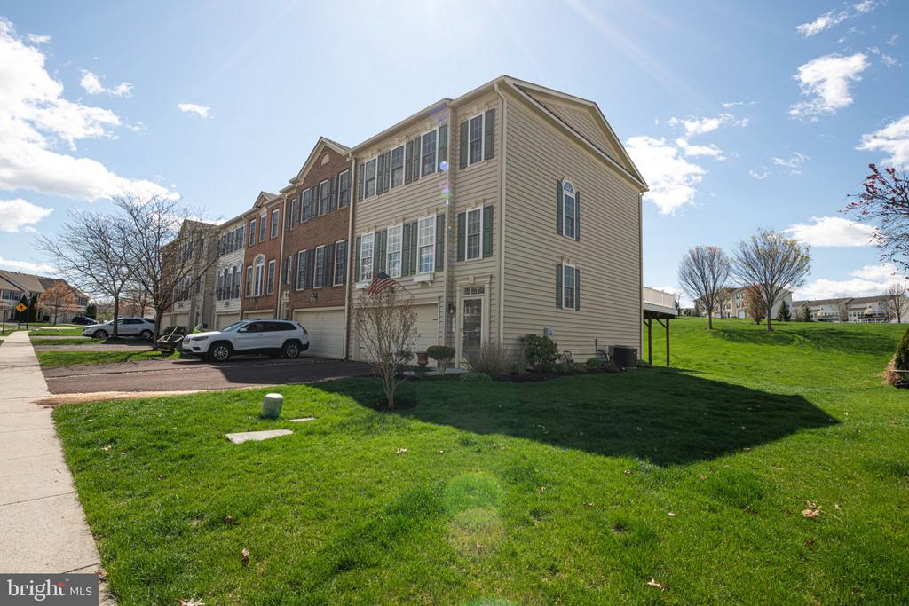 71 N SAVANNA DRIVE