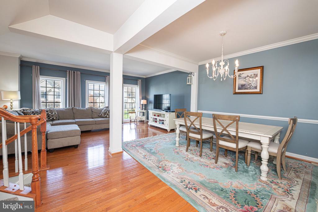 71 N SAVANNA DRIVE