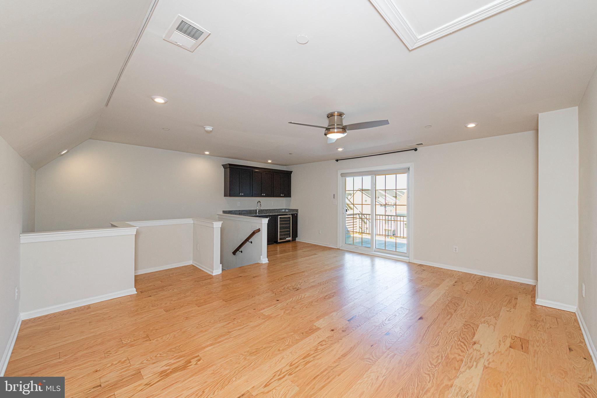 139 SMITHWORKS BOULEVARD 20