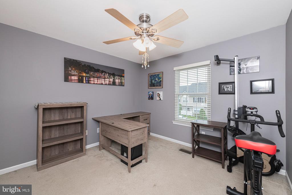 1703 BRIARWOOD COURT 1703