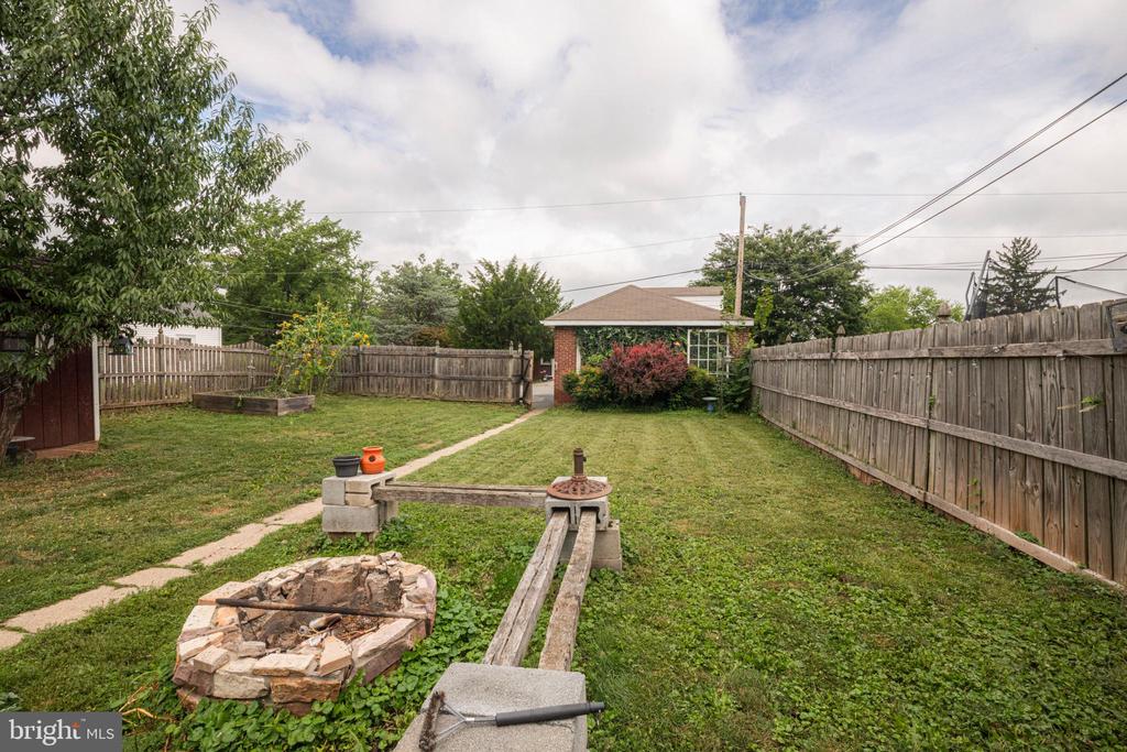 87 NUTT ROAD