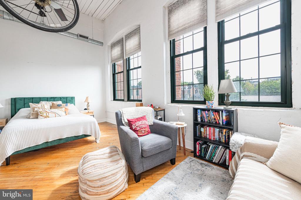 200 LINCOLN AVENUE Unit: 324
