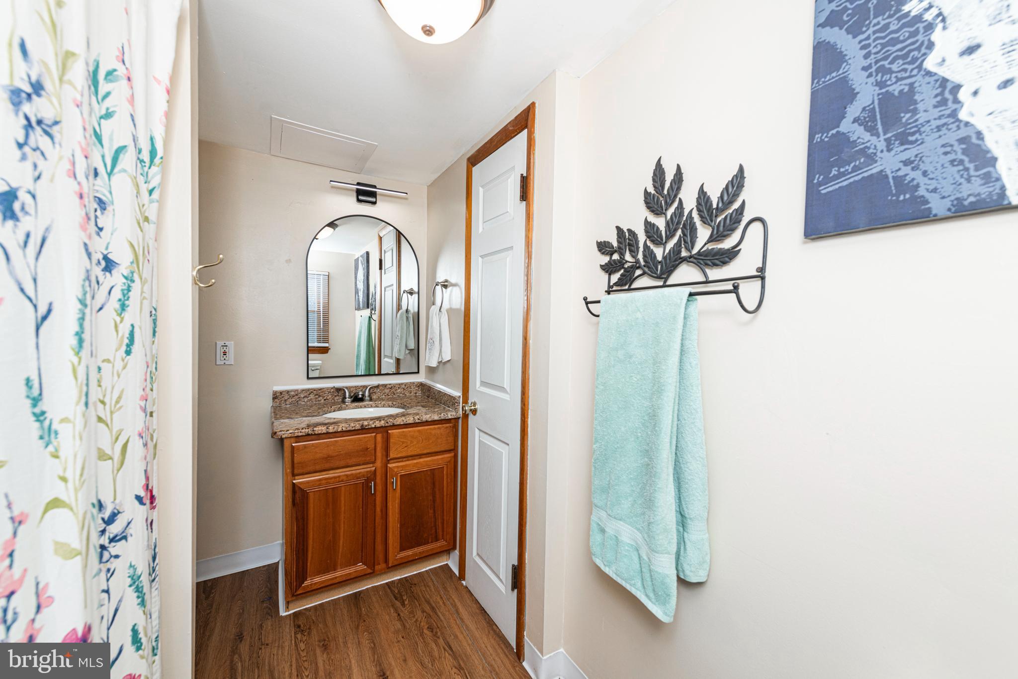 2015 DUTTON MILL ROAD