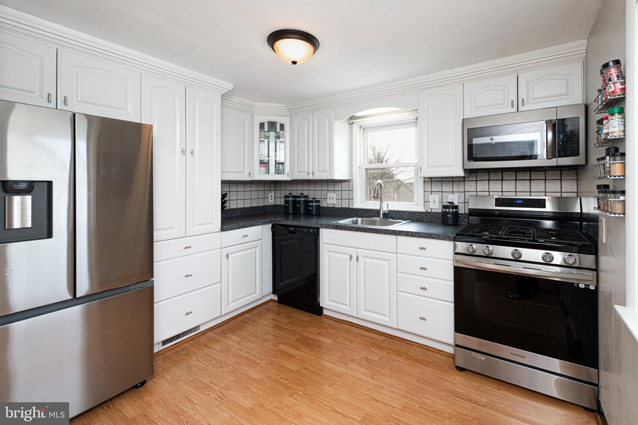 2015 DUTTON MILL ROAD