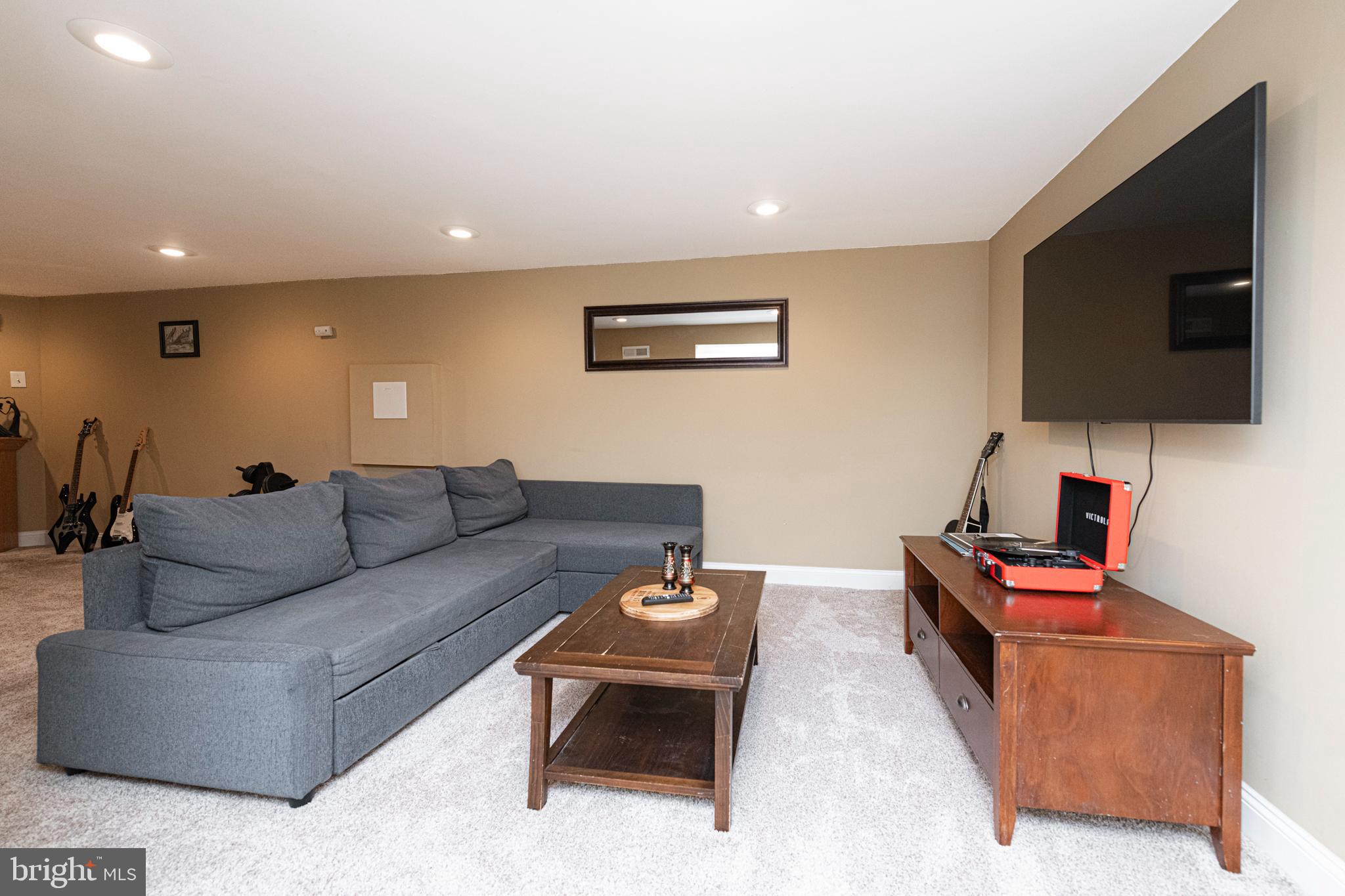 2015 DUTTON MILL ROAD