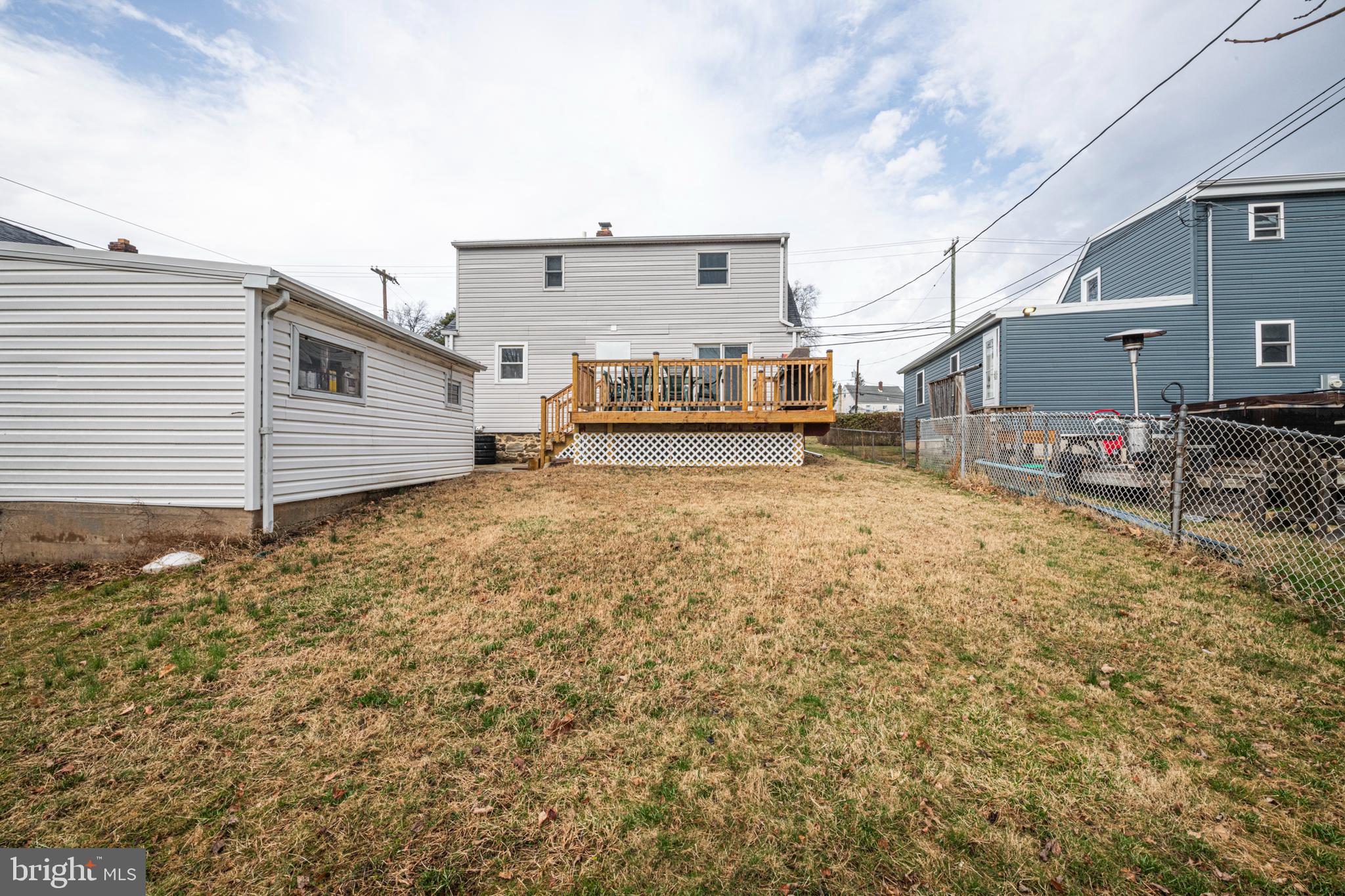 2015 DUTTON MILL ROAD