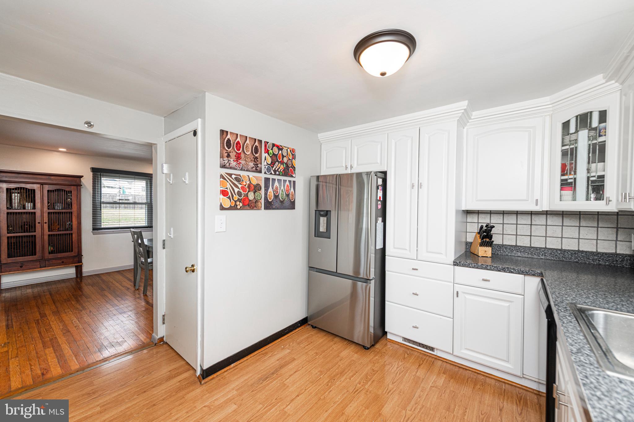 2015 DUTTON MILL ROAD