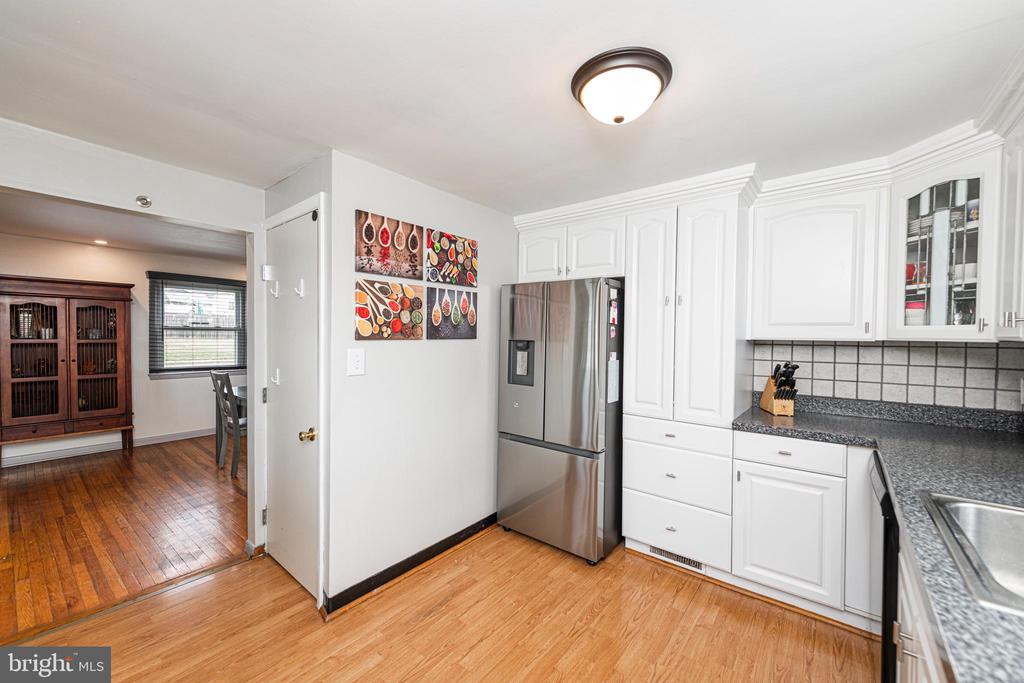 2015 DUTTON MILL ROAD