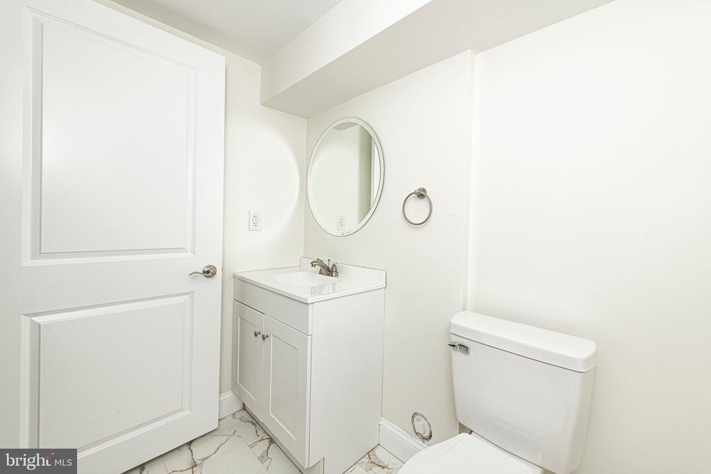 142 WYNDMOOR ROAD