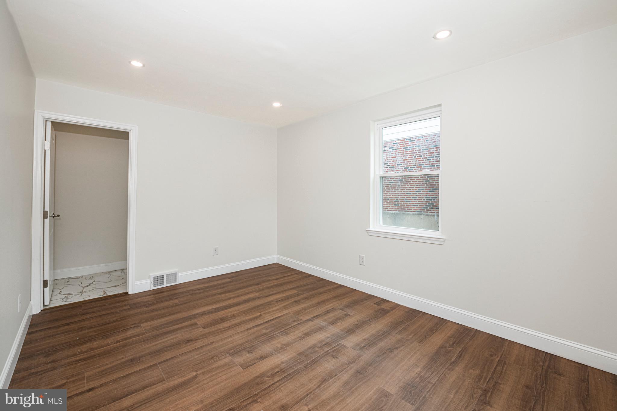 142 WYNDMOOR ROAD
