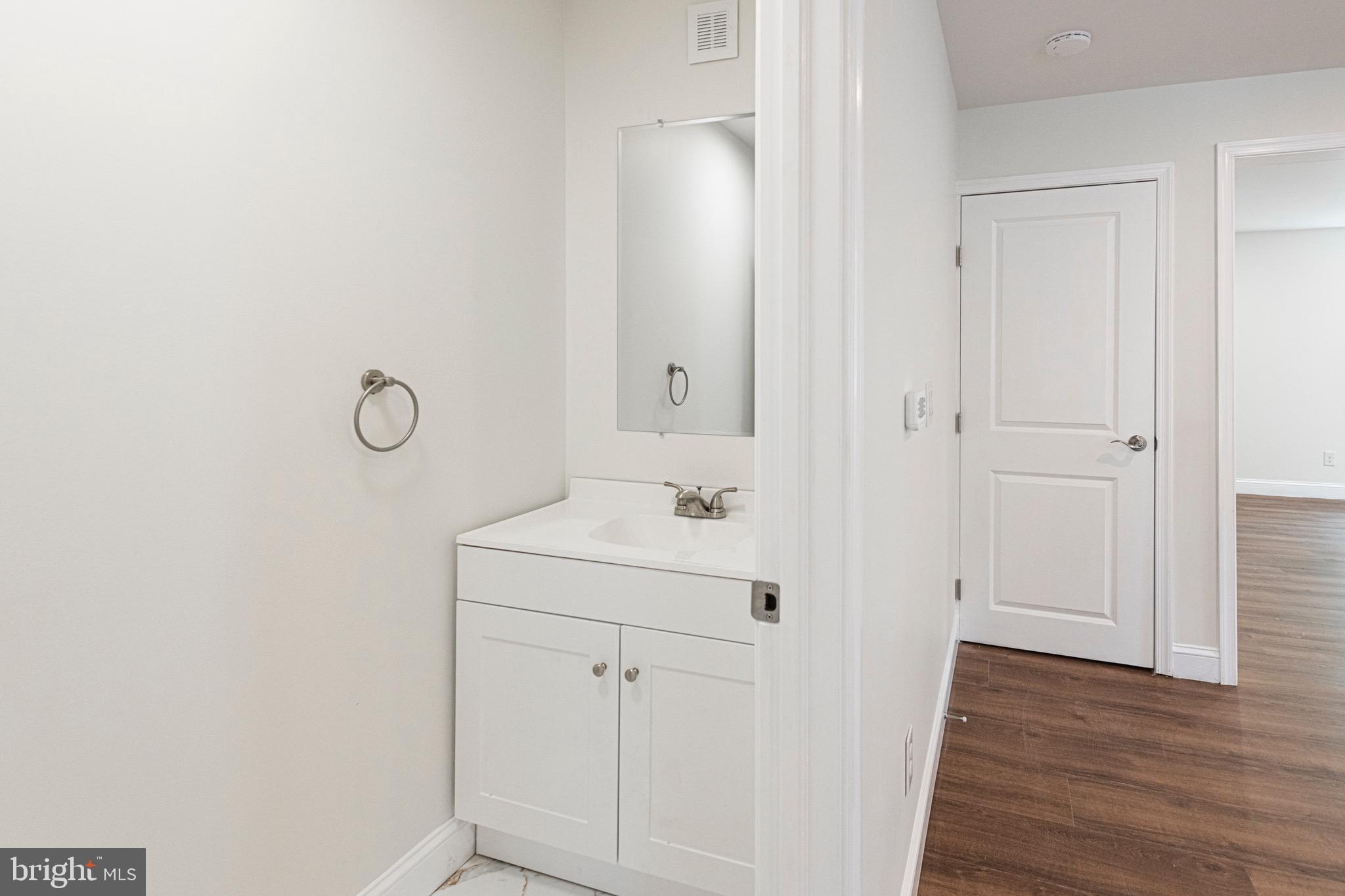 142 WYNDMOOR ROAD