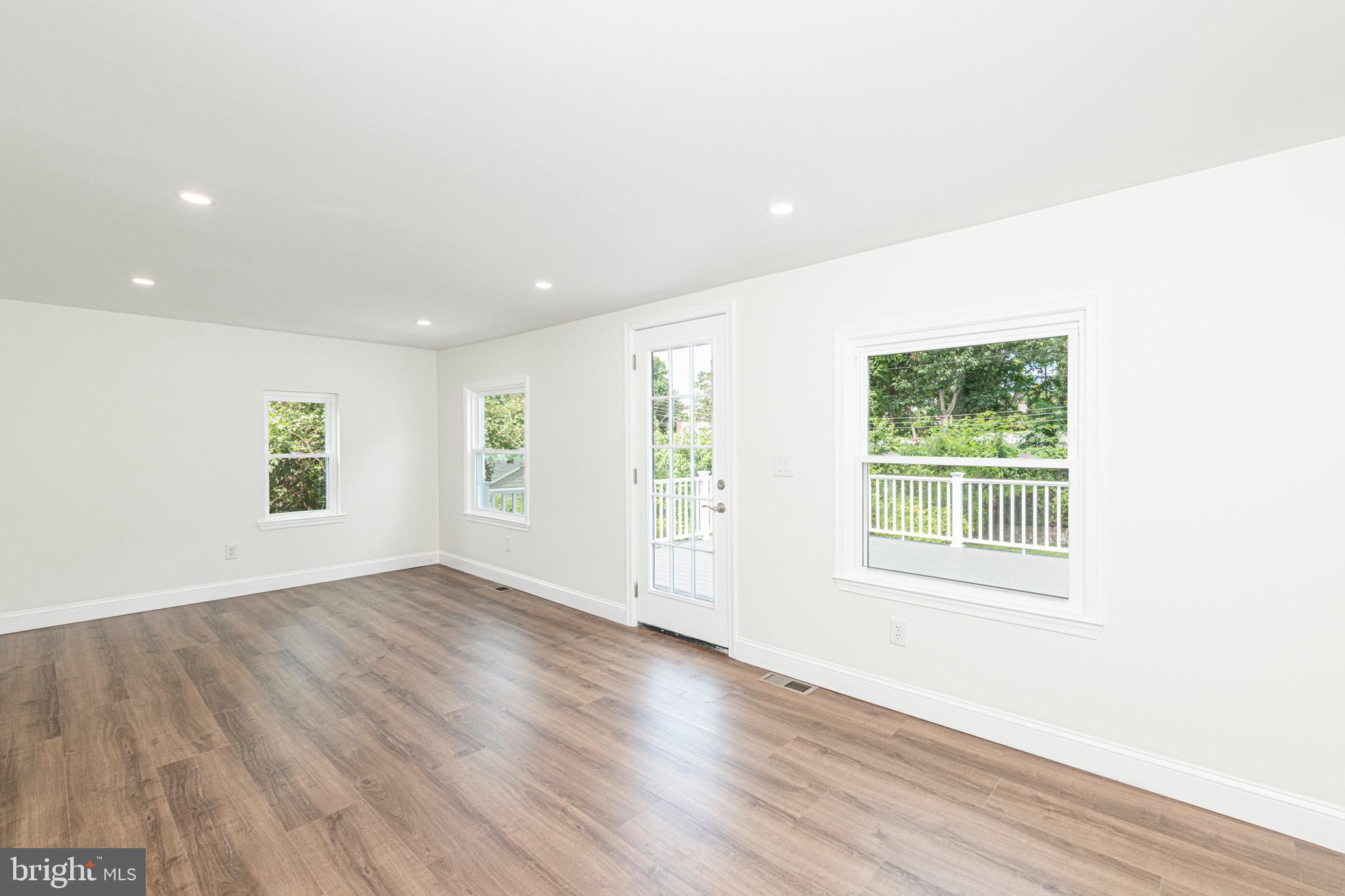 142 WYNDMOOR ROAD