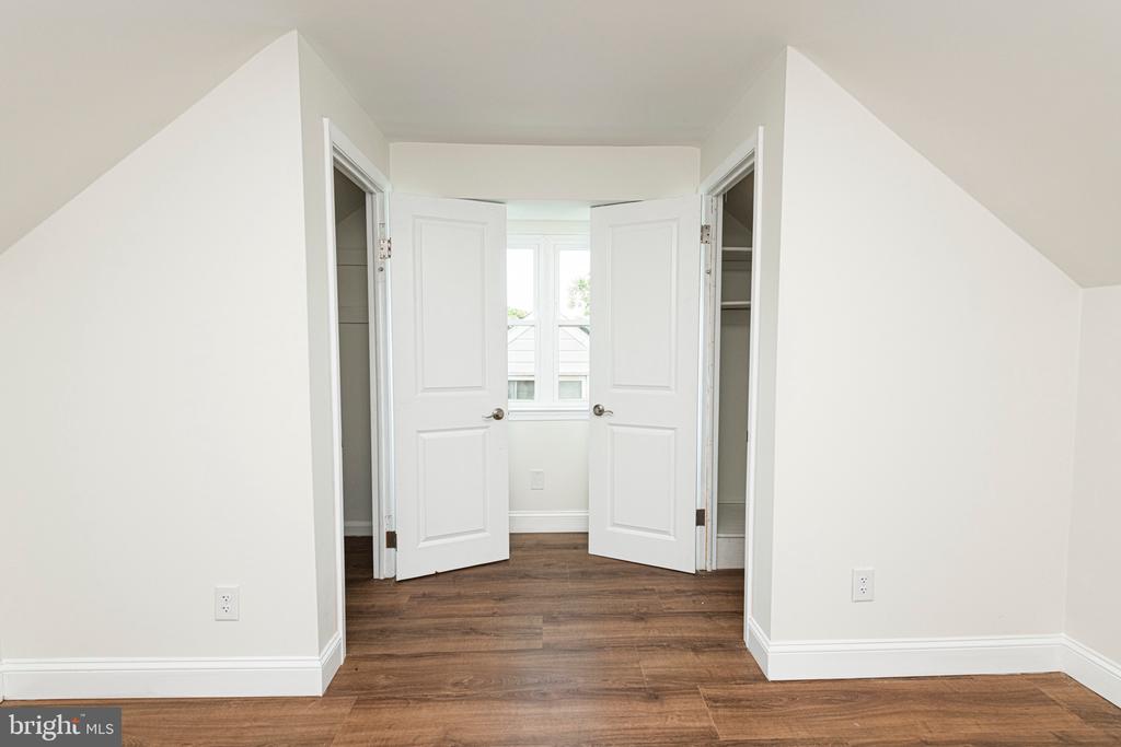 142 WYNDMOOR ROAD