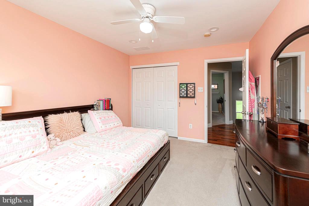 15 DERBY CIRCLE