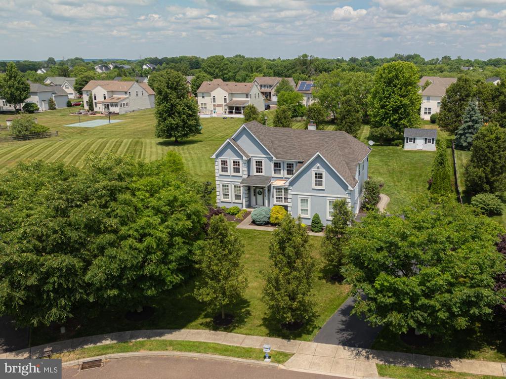 15 DERBY CIRCLE