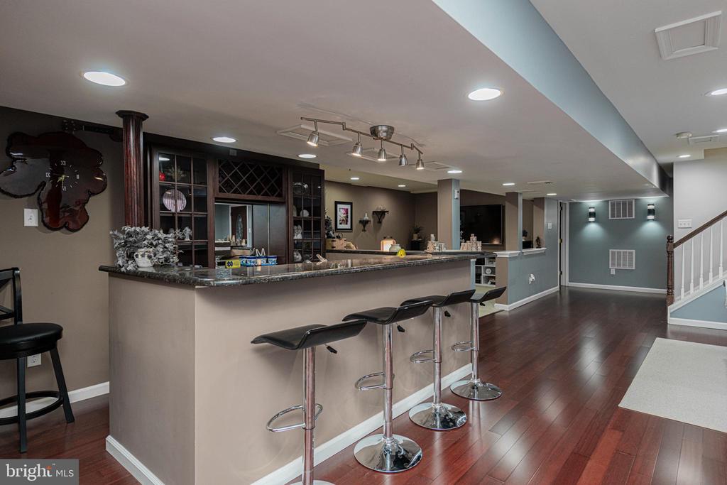 15 DERBY CIRCLE