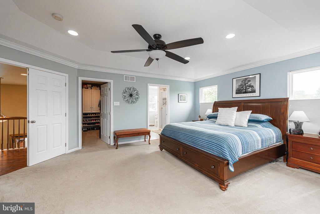 15 DERBY CIRCLE