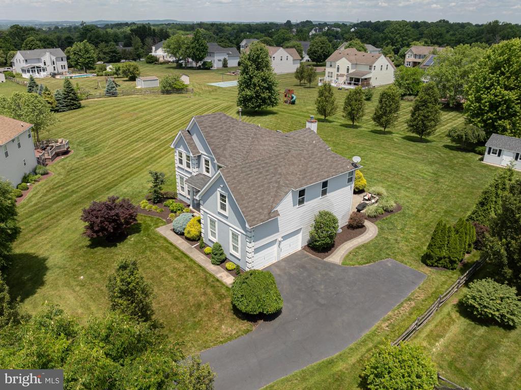 15 DERBY CIRCLE