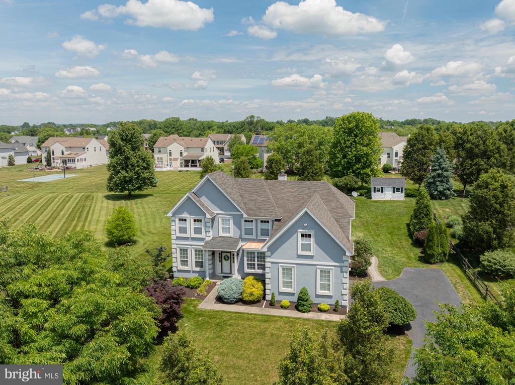 15 DERBY CIRCLE