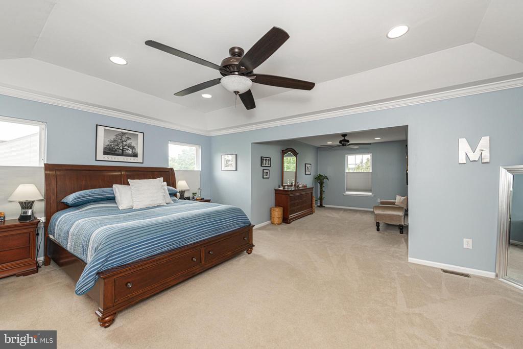 15 DERBY CIRCLE