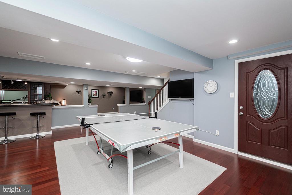 15 DERBY CIRCLE
