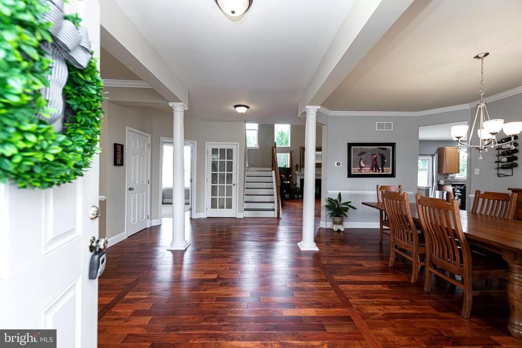 15 DERBY CIRCLE