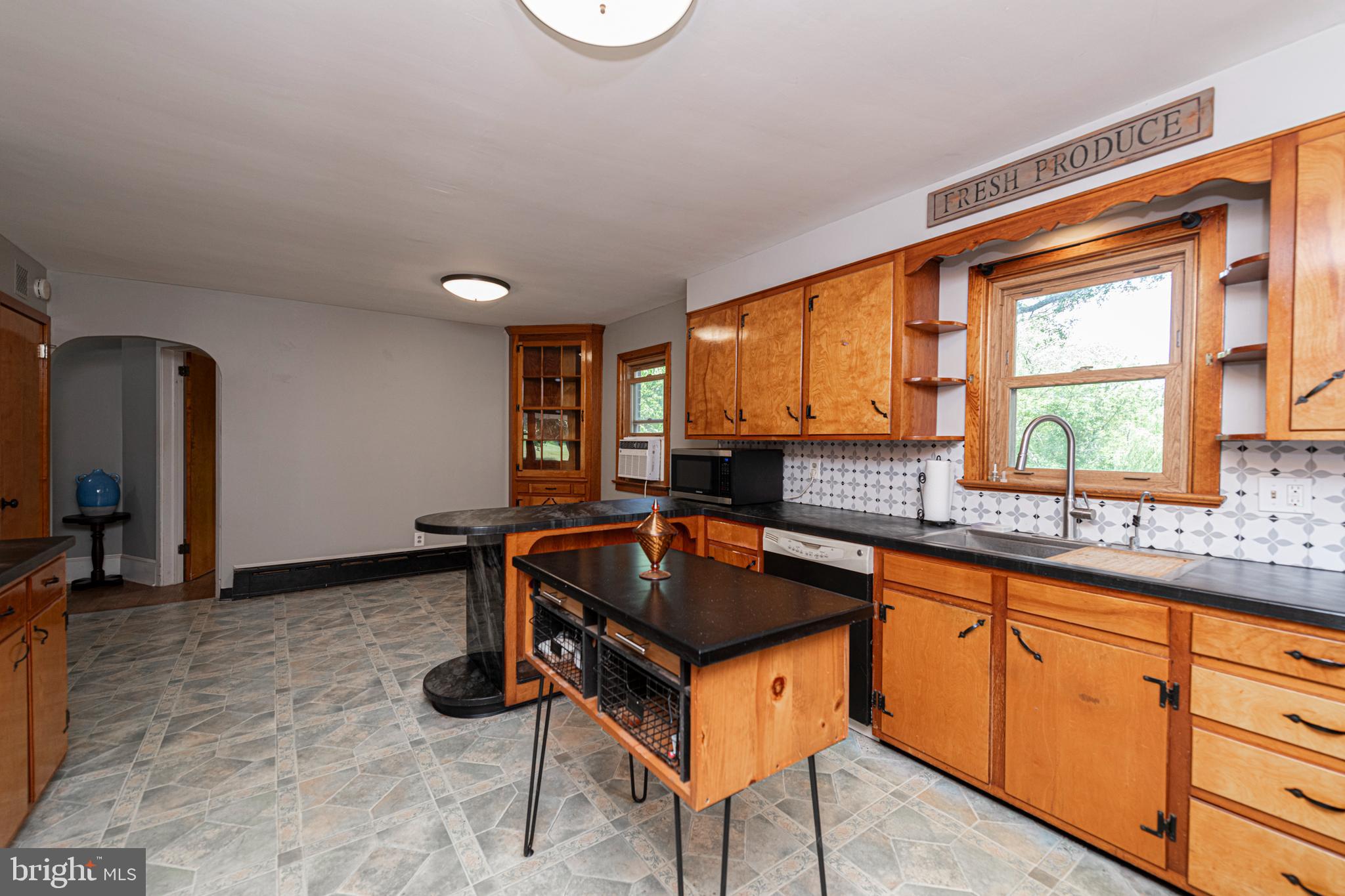 127 PENNAPACKER ROAD