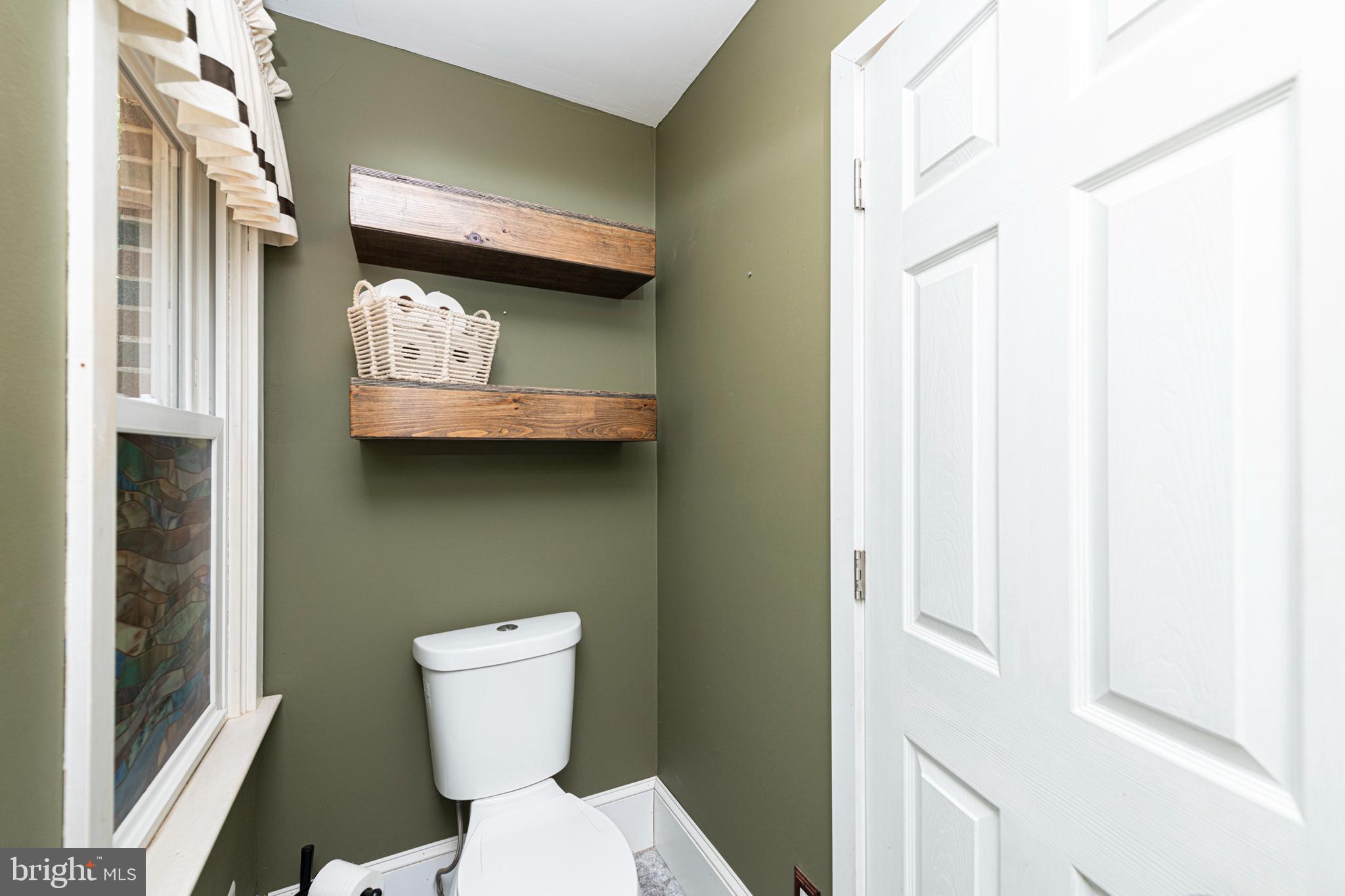 127 PENNAPACKER ROAD