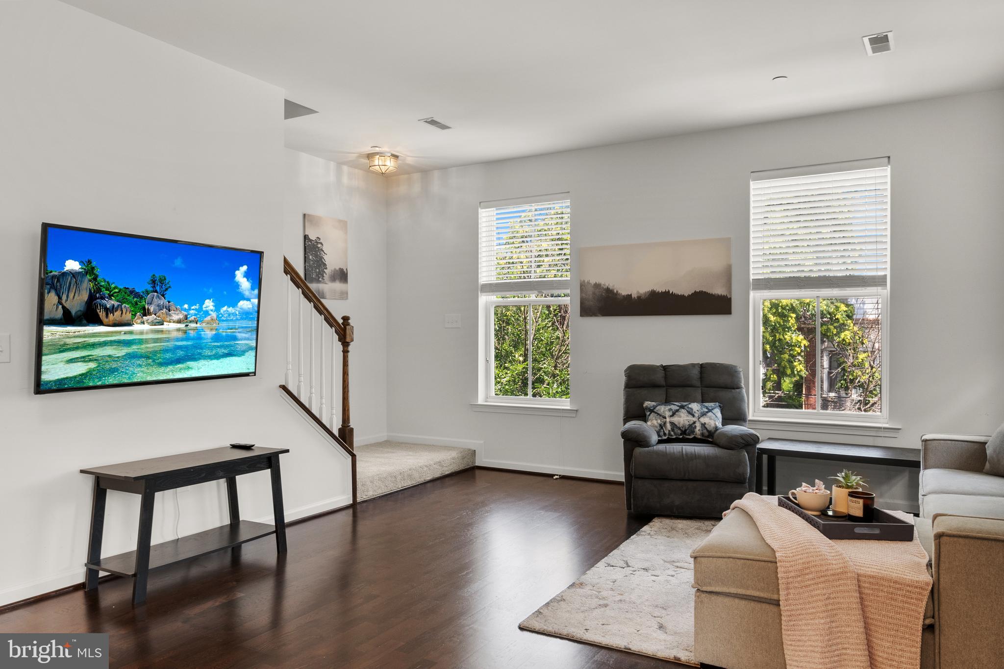 1000 DEKALB STREET 3