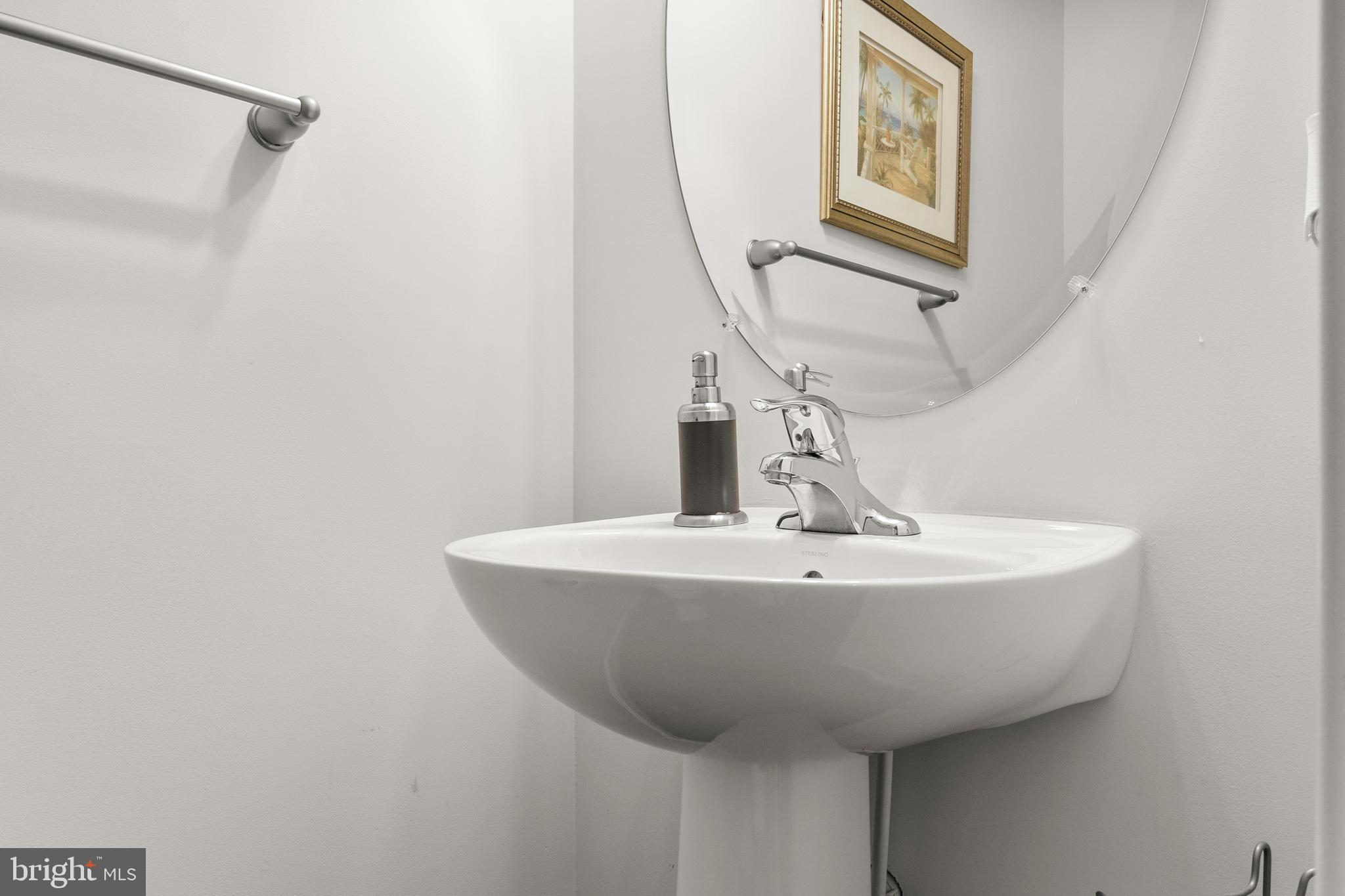 1000 DEKALB STREET 3