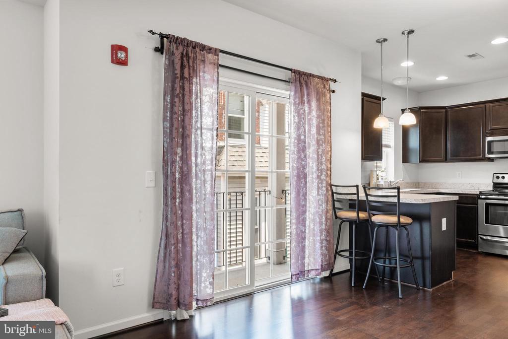 1000 DEKALB STREET 3