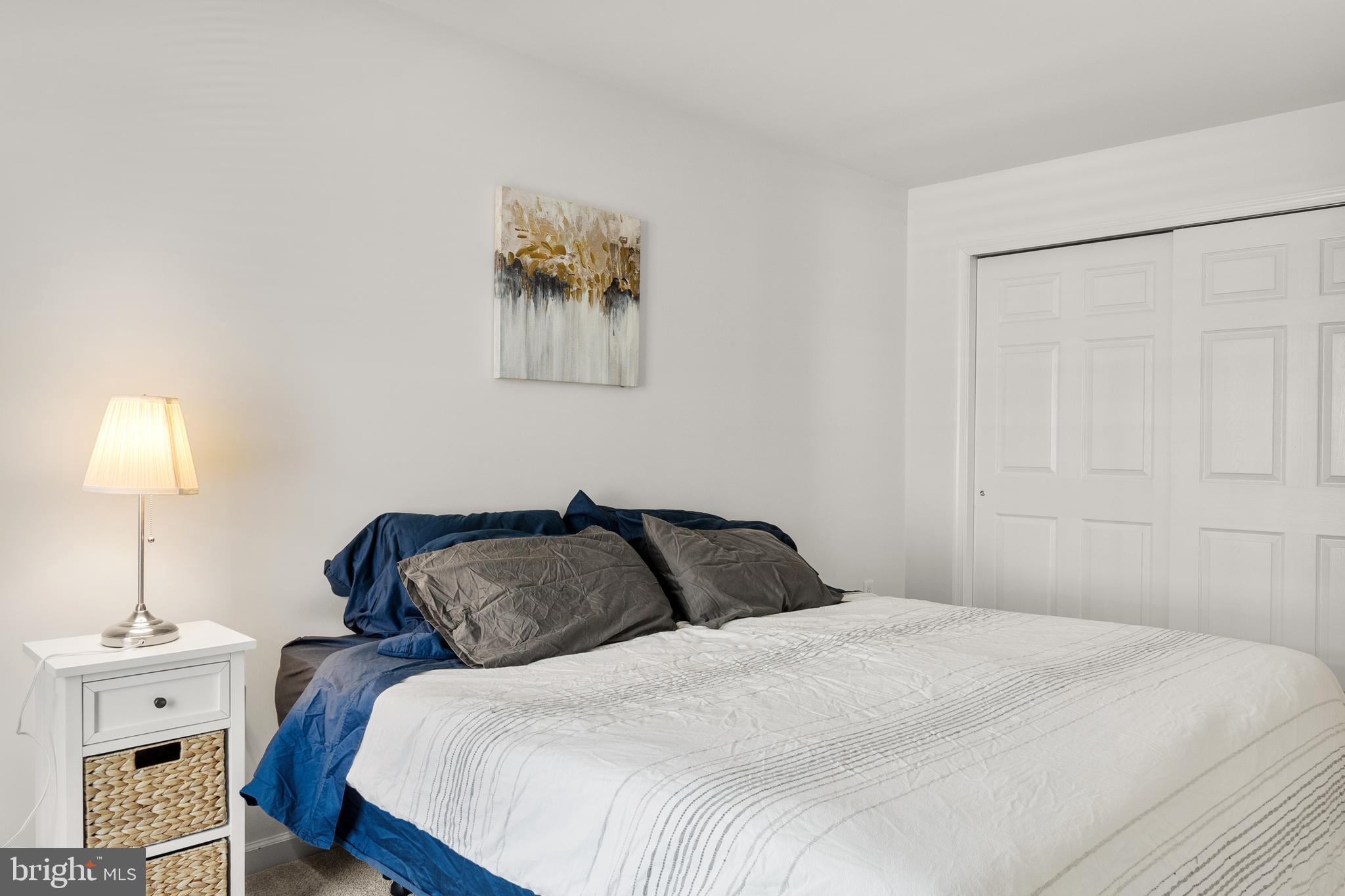 1000 DEKALB STREET 3