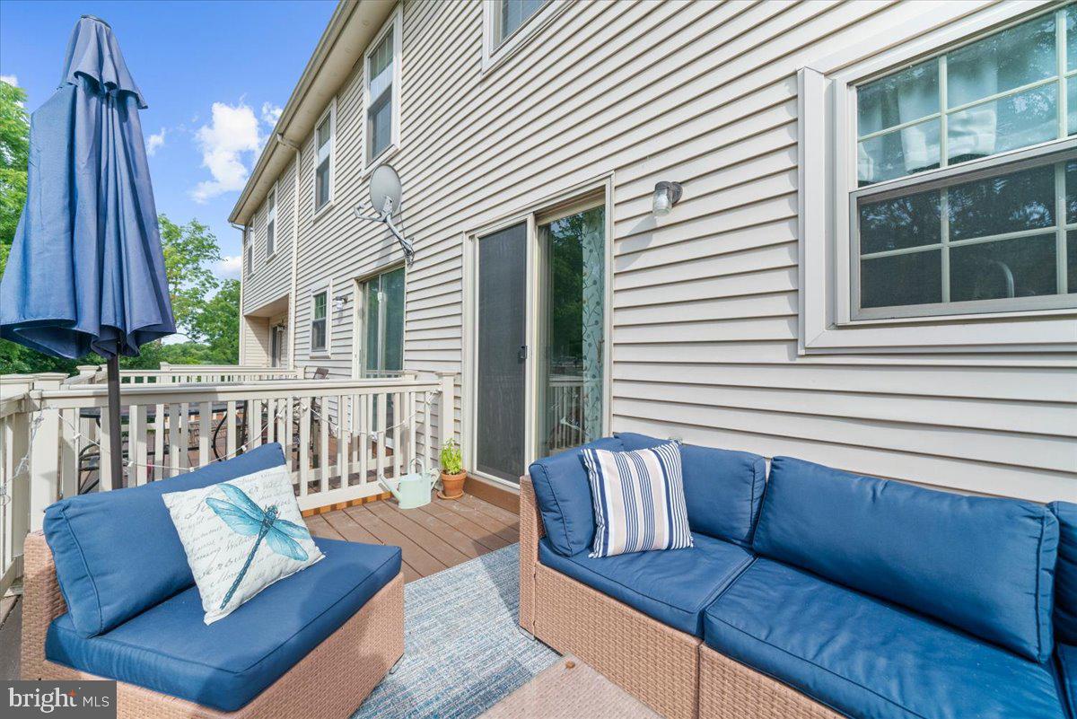 1161 MAPLE GLEN CIRCLE