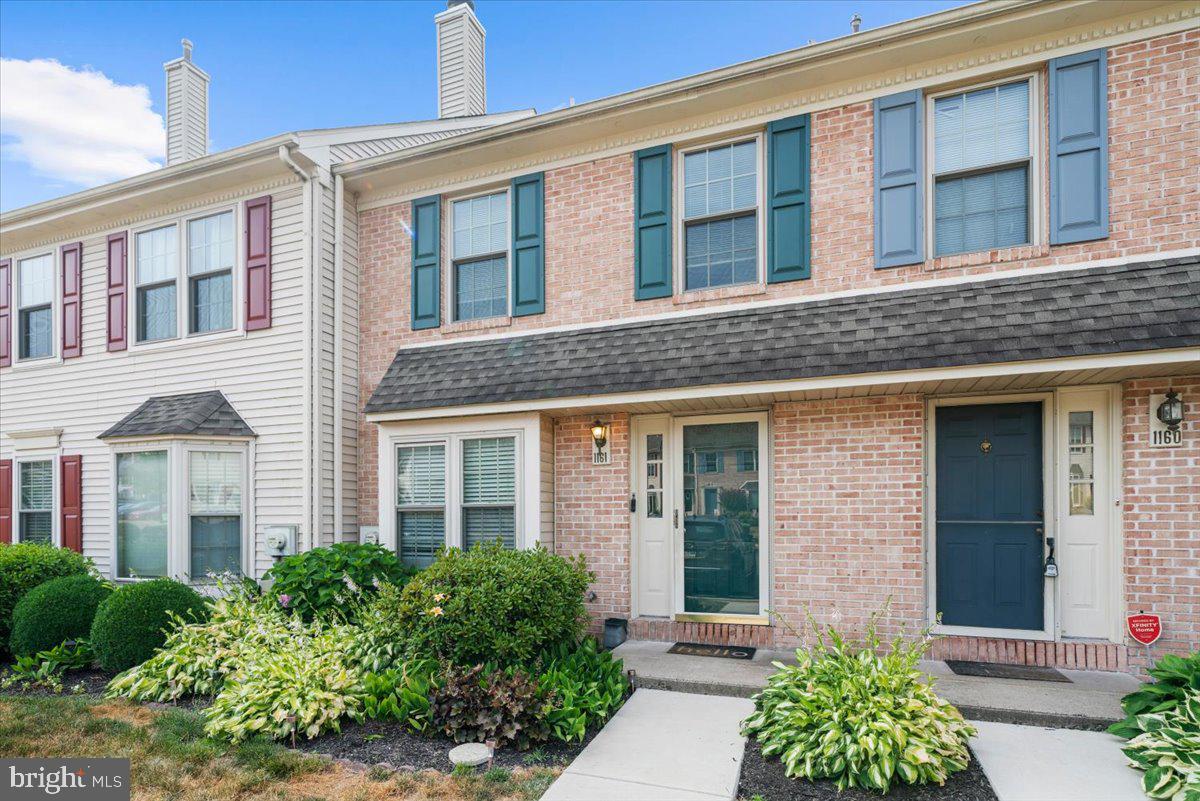 1161 MAPLE GLEN CIRCLE