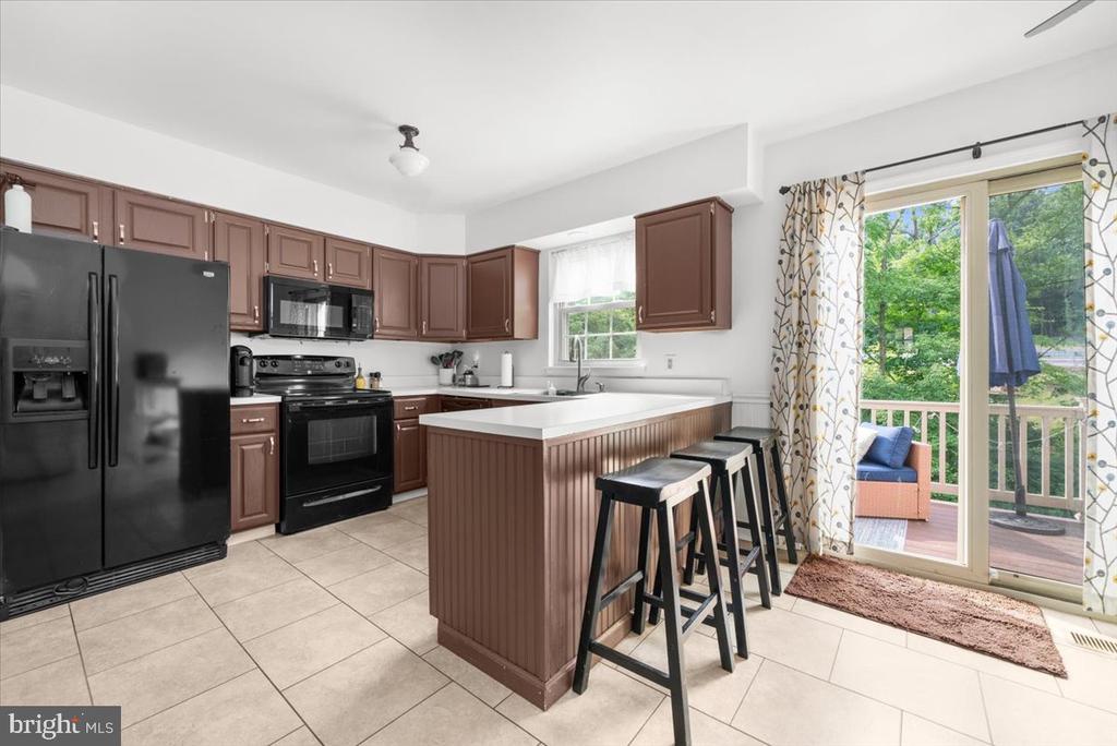 1161 MAPLE GLEN CIRCLE