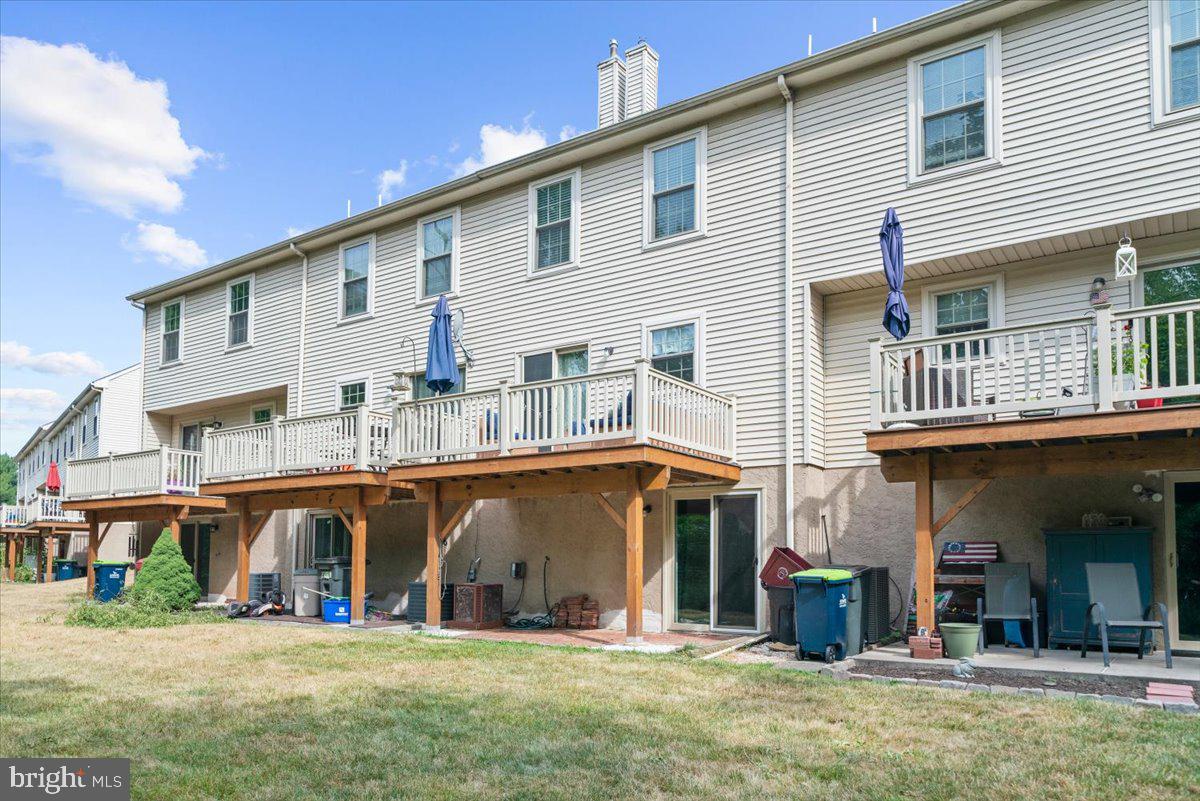 1161 MAPLE GLEN CIRCLE