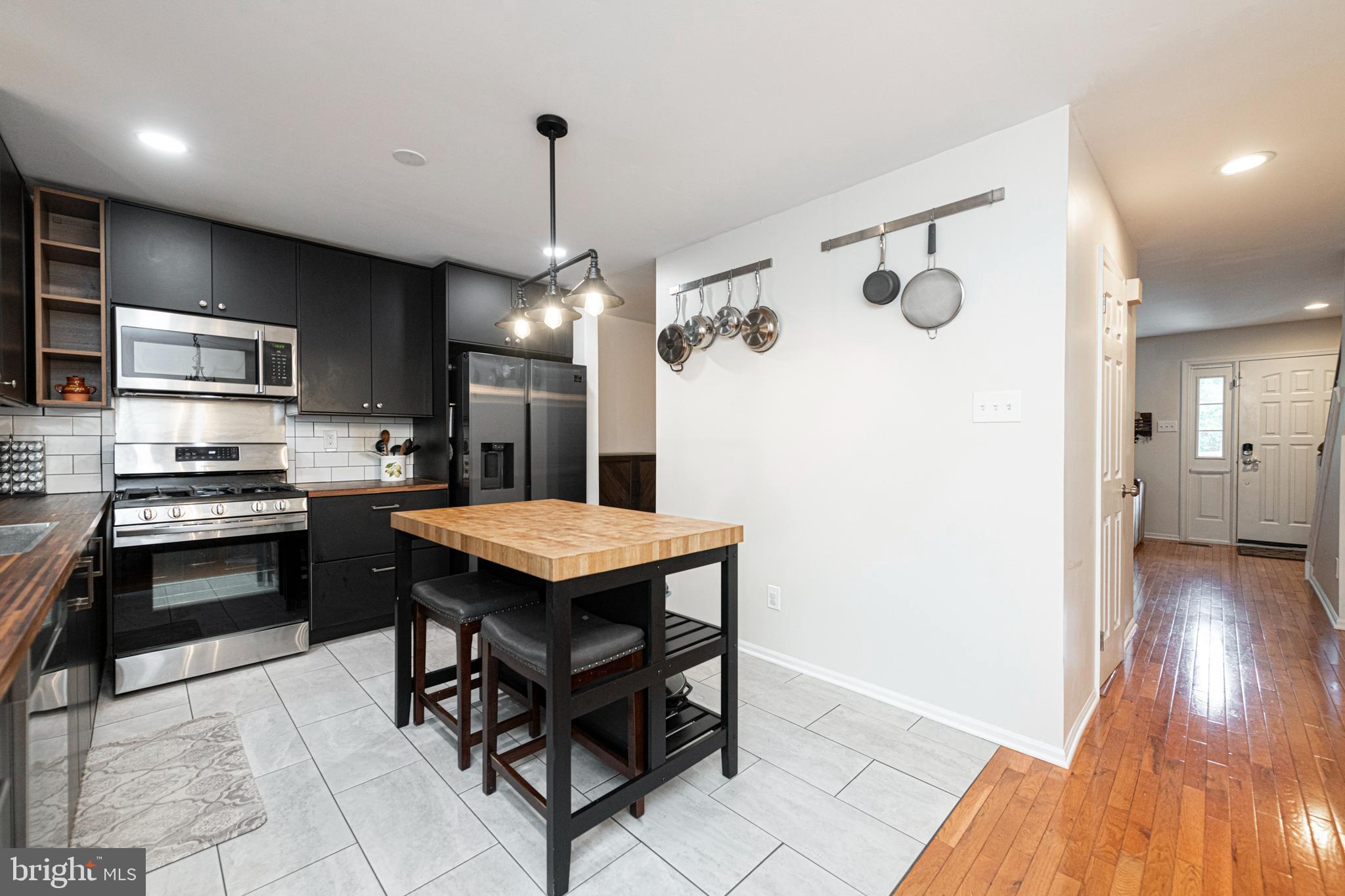 303 COUNTRYSIDE COURT