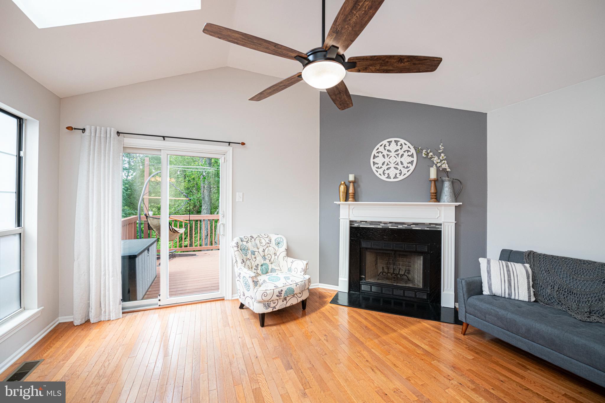 303 COUNTRYSIDE COURT