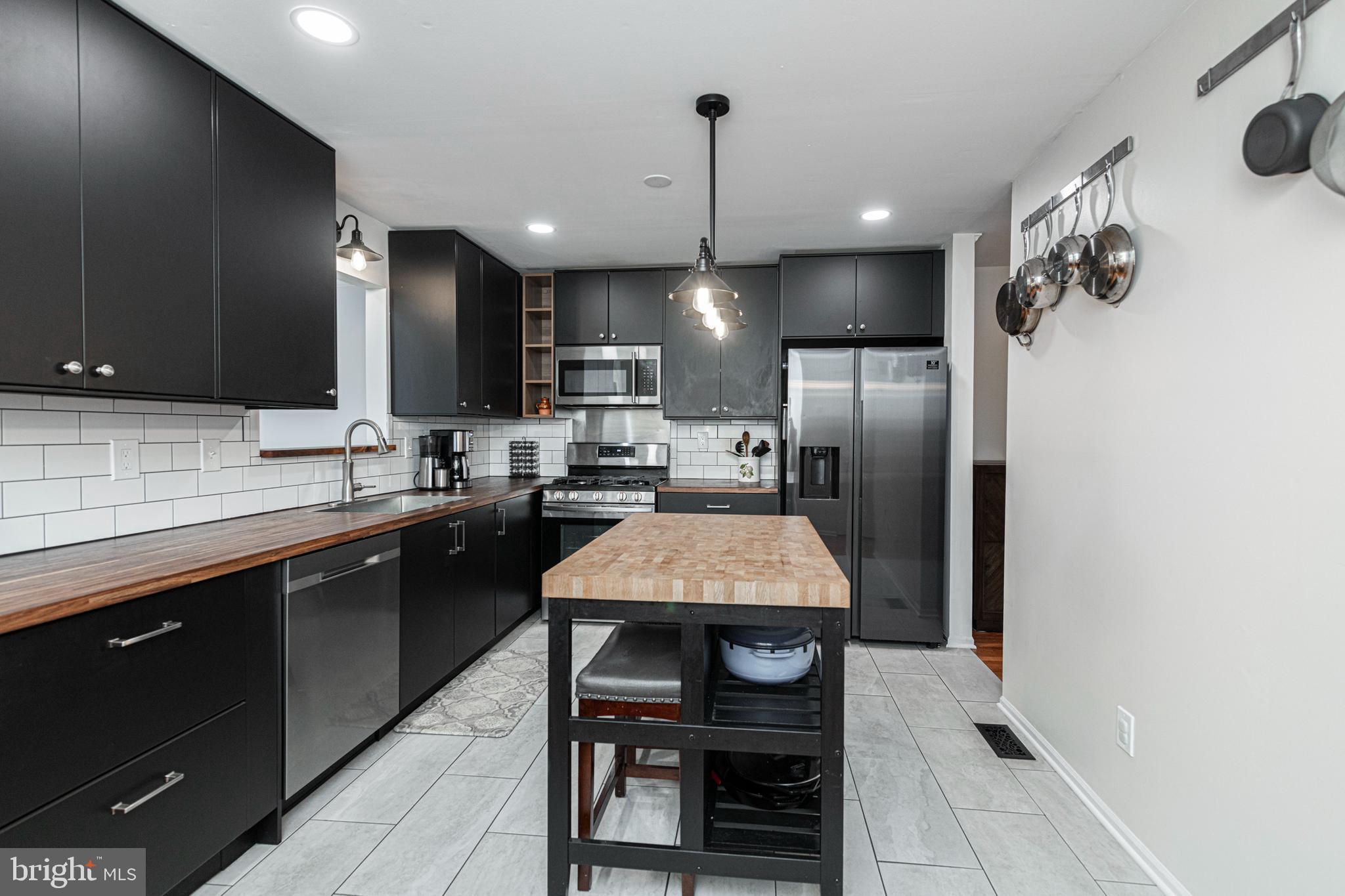 303 COUNTRYSIDE COURT