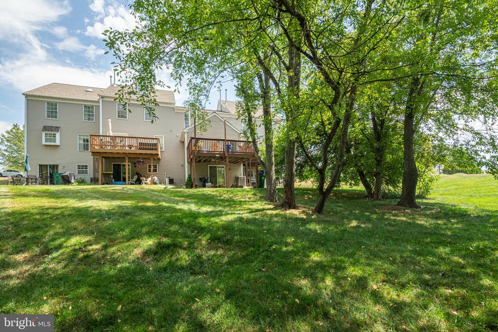 303 COUNTRYSIDE COURT