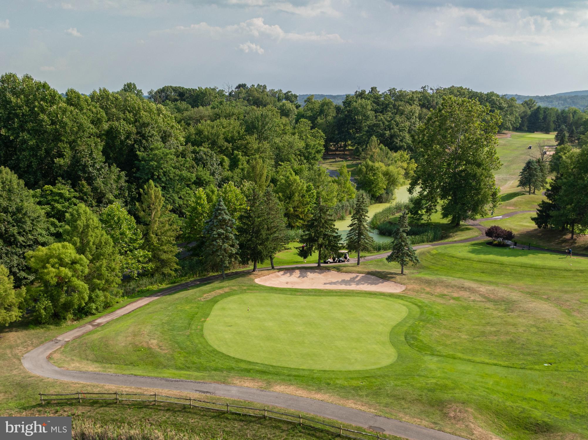 424 PEBBLE BEACH DRIVE