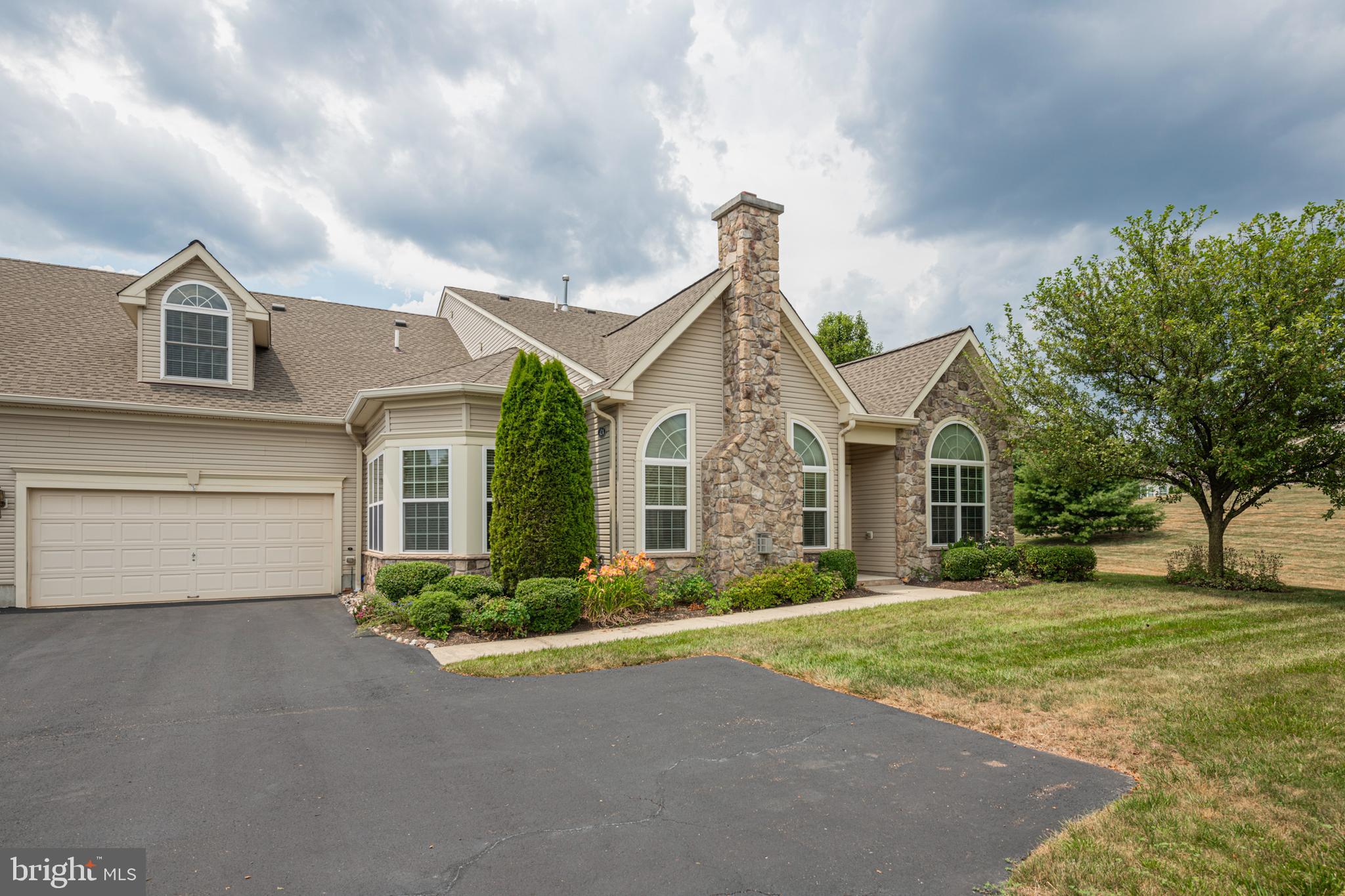 424 PEBBLE BEACH DRIVE