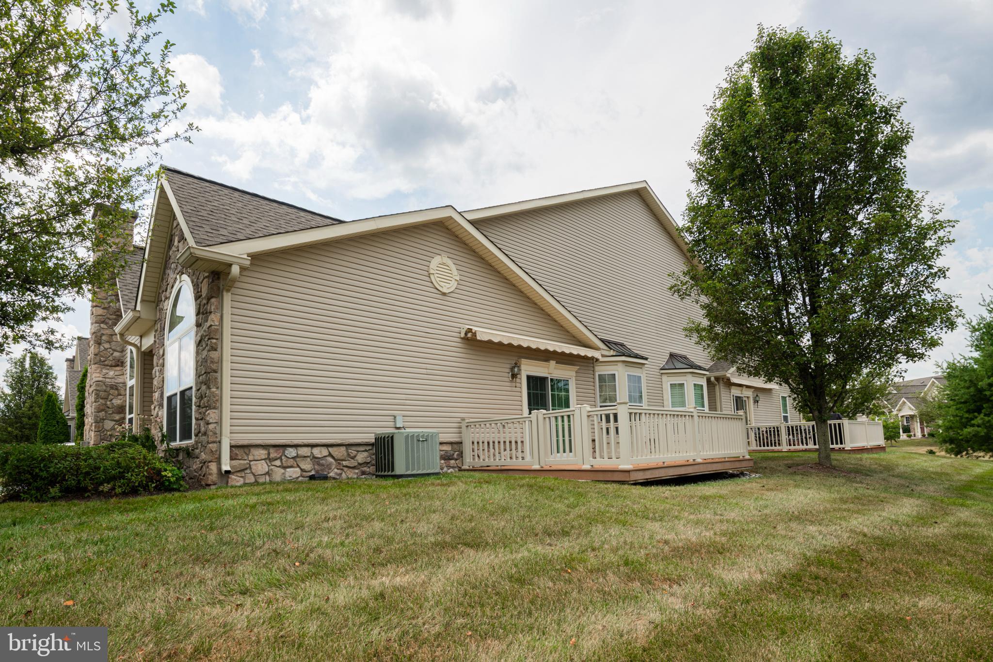 424 PEBBLE BEACH DRIVE