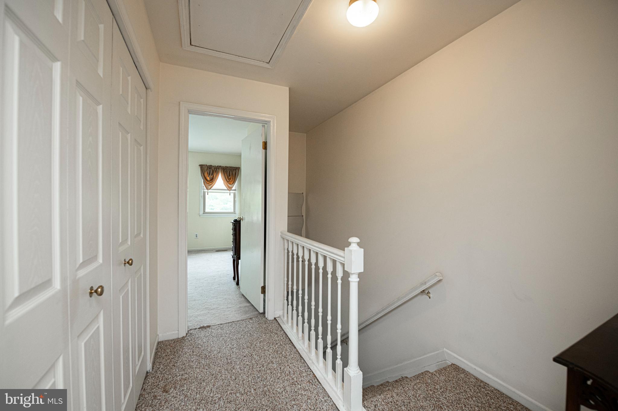 4175 RITTENHOUSE LANE