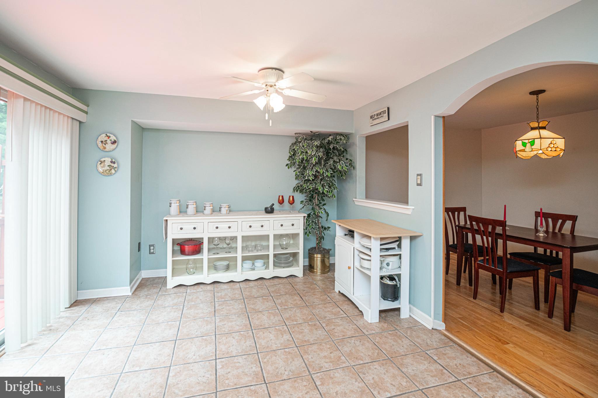 4175 RITTENHOUSE LANE