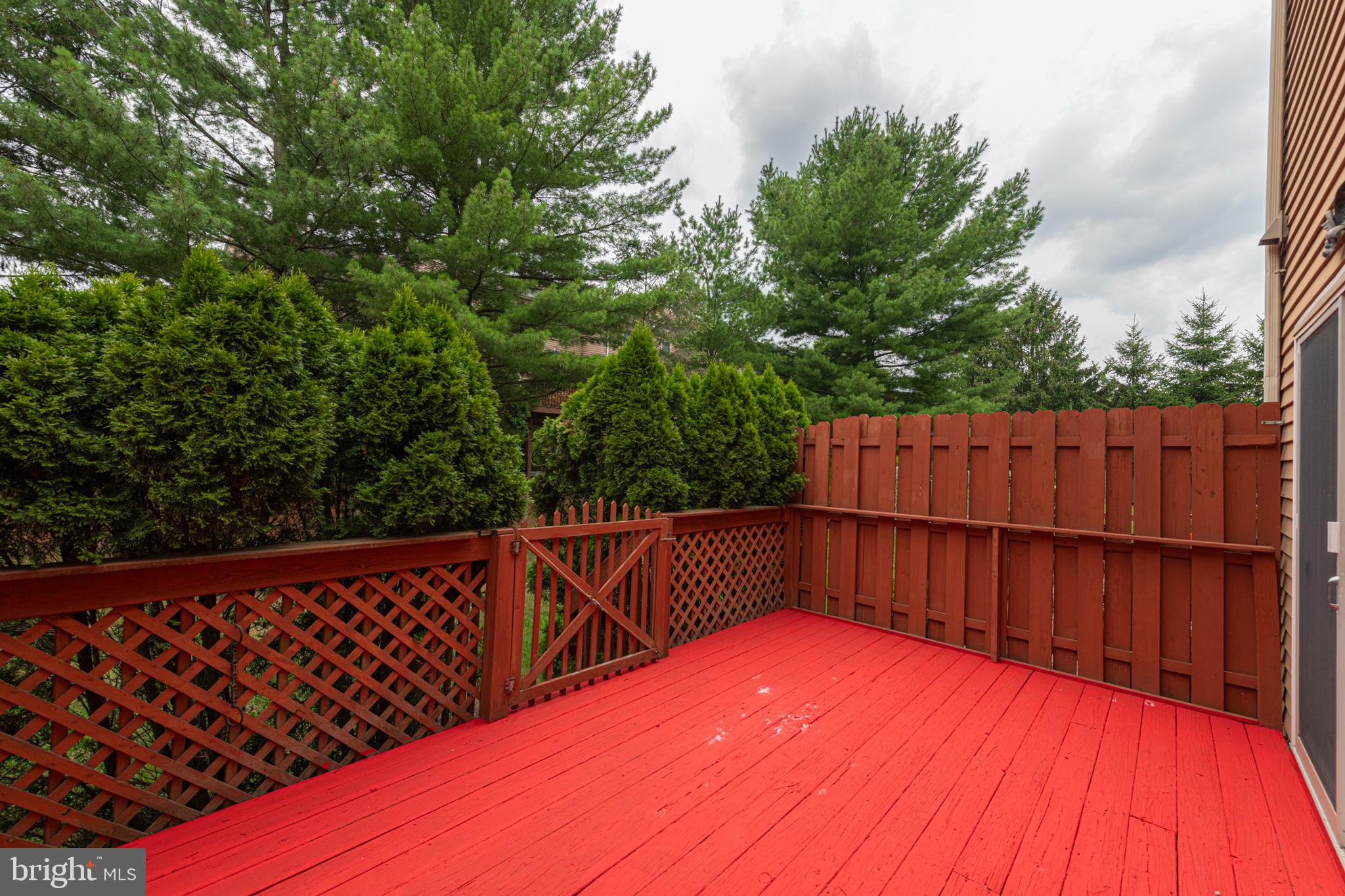 4175 RITTENHOUSE LANE