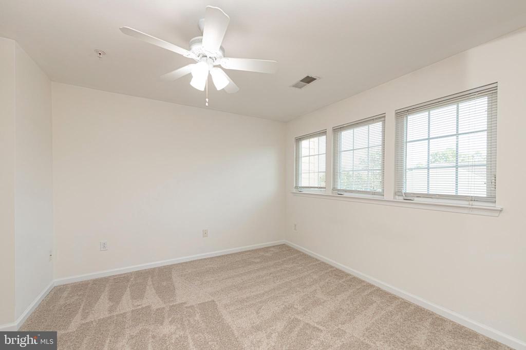 115 SANDPIPER COURT