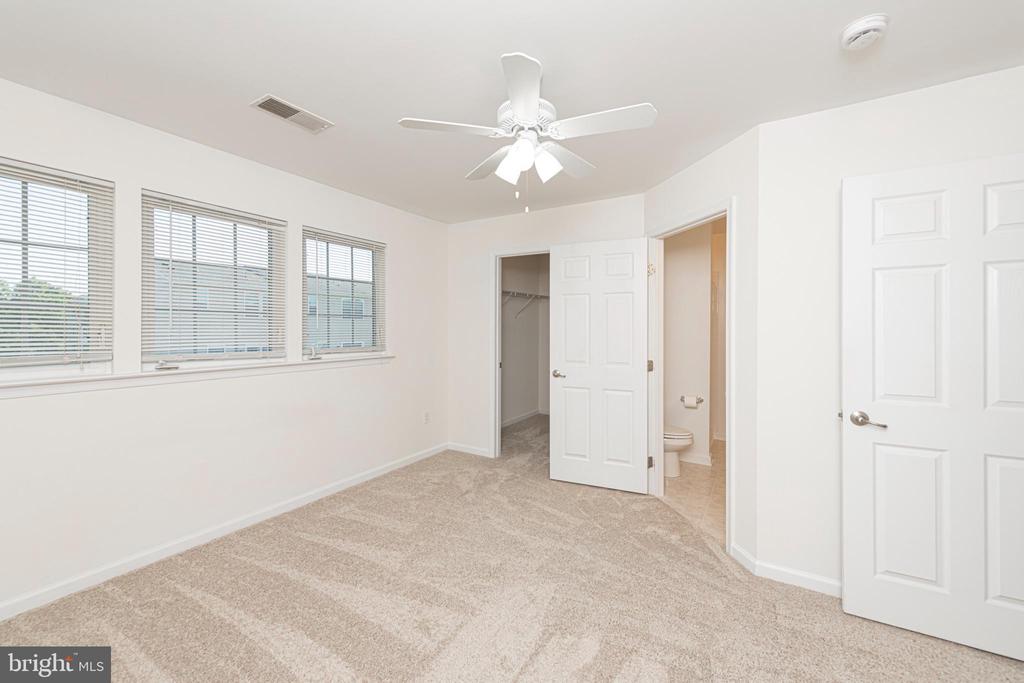 115 SANDPIPER COURT